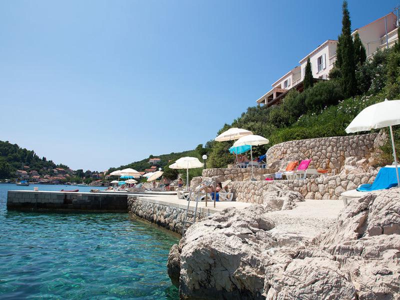 F66BE60C99D7FB7792E47AEE5AE6BF4B