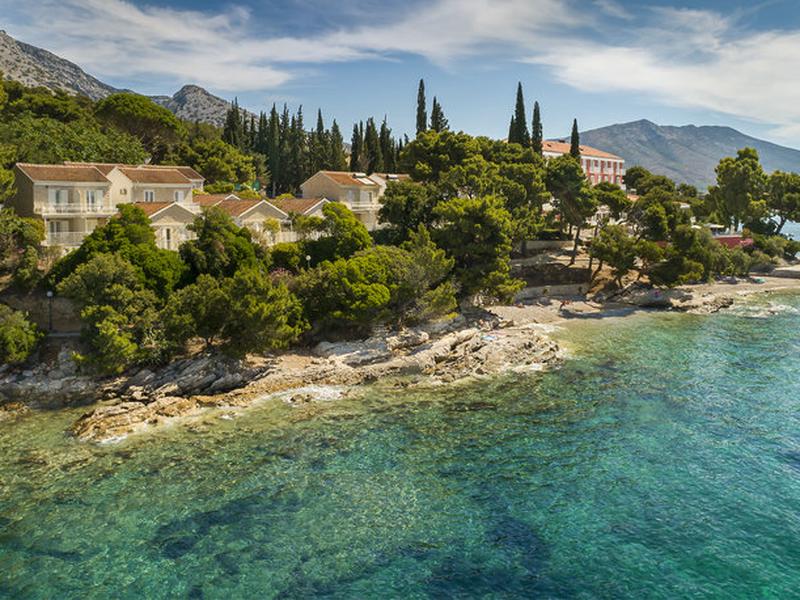 4F7E26078F341BDF924ECC60E36500A1