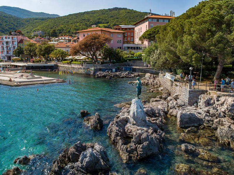 B2888F649871CD4A6063848D755FCCB4