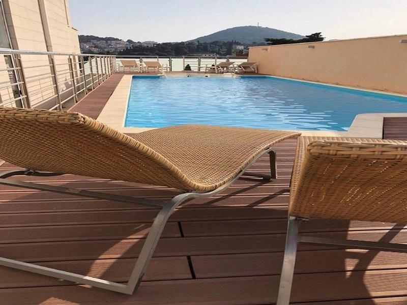 A4C4BA04AAF492884F3D8A1A79533C84