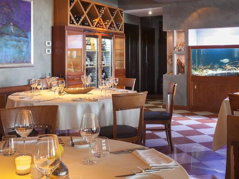 D82843589784802676EC46DBE2F3FFAE