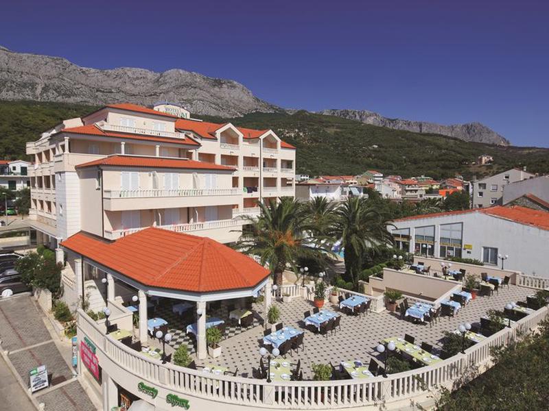 33AD2B166BFF8D474903441C0749A0C6