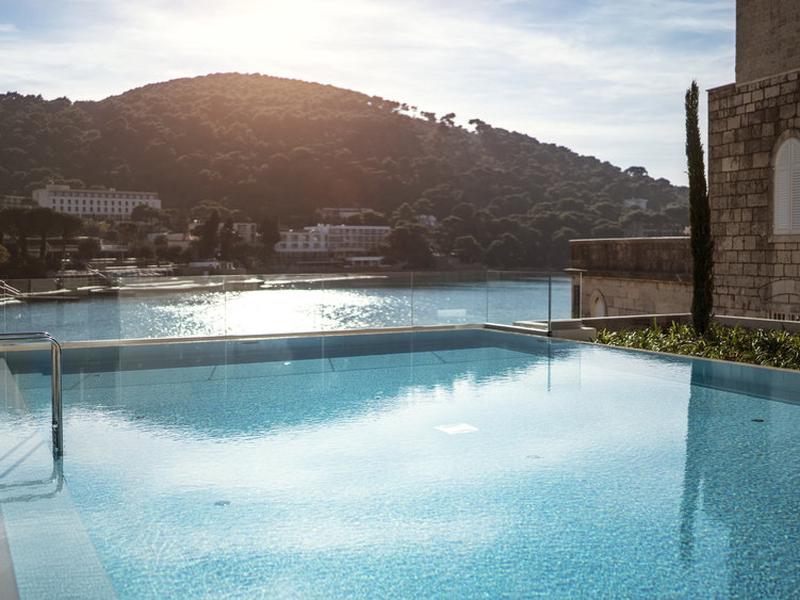 7F1DB313757618786E19BFE4985EC5C7