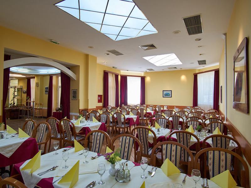 520EA35850DAA1E86DAC8E4F106C30D5