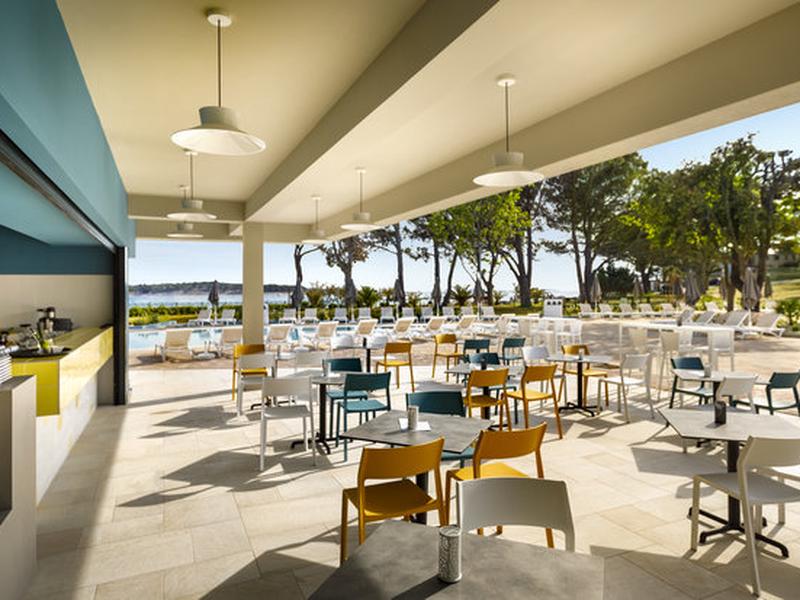 0C6675C908DDD43EFF21ADB14CA18AE2