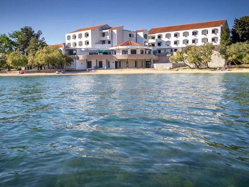 44EA3B2EA8C111B6DB2691D2A080CBE3