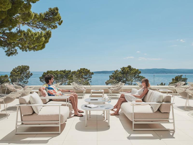 9742E256EB62E737805EF71B7FCFAF1D