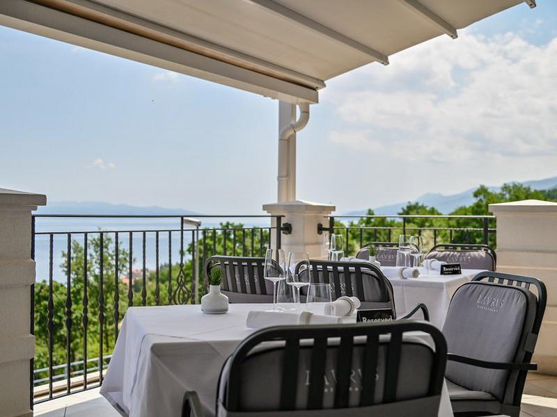 1279481B29C050A18C93F8FB3AE98FB6