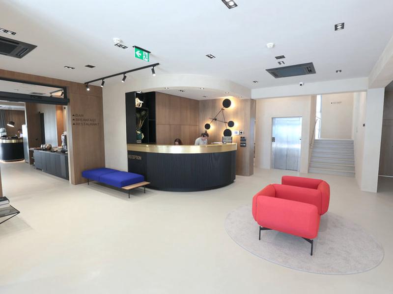 CCB334EF767A818C834DA146E6783F58