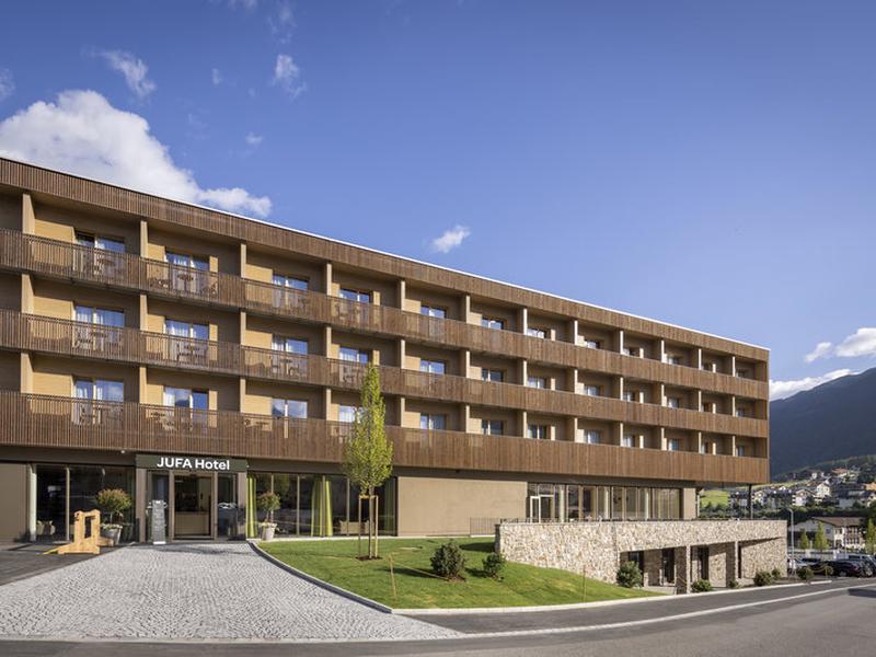 92C3C2E55C1427FFE416B8CAA7A71D97