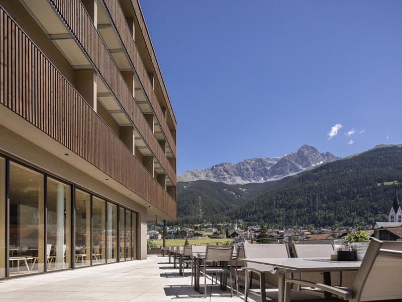 F6A7CC056253BA3499C619452F901E12