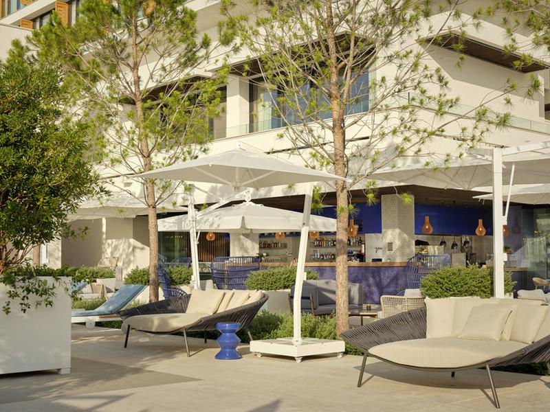A Radisson Collection Hotel