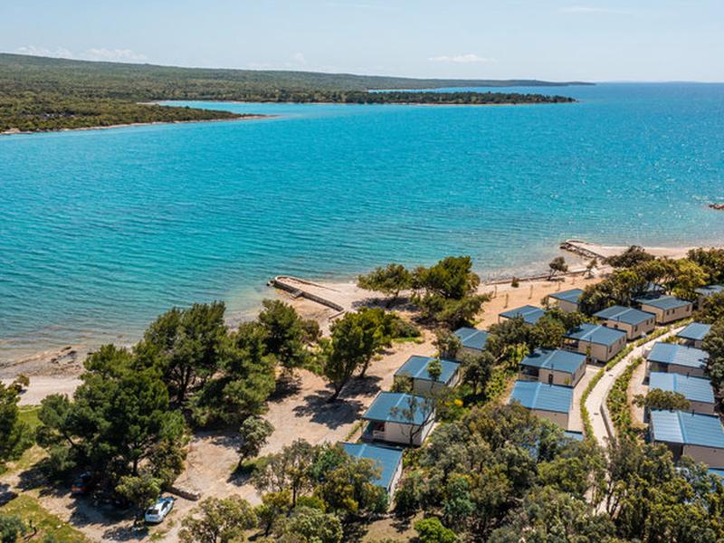 4DC4A0C8596AA872DDDCFF58CDE7CF78