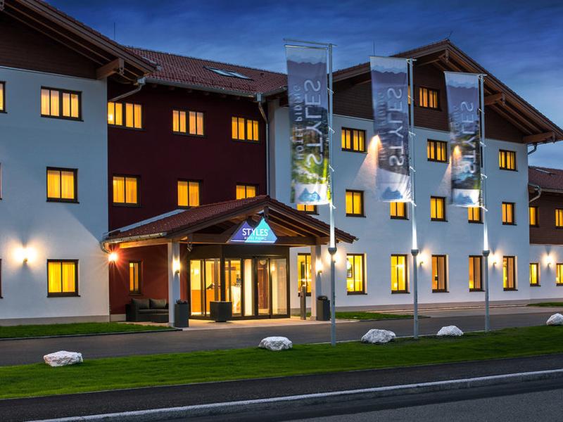 Hey Lou Hotel Piding