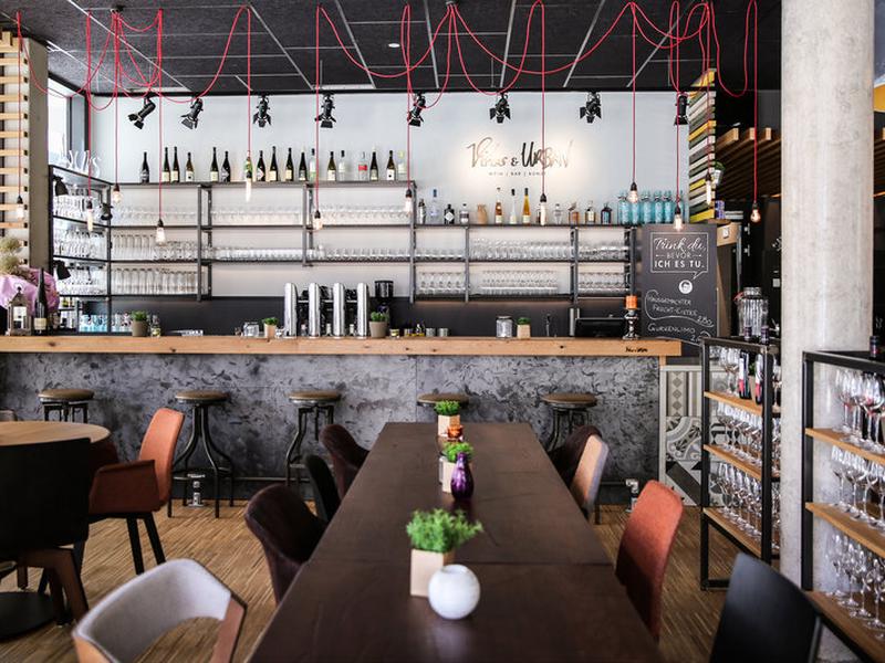 F7D1F31236D6262F2AC497A326E5B178