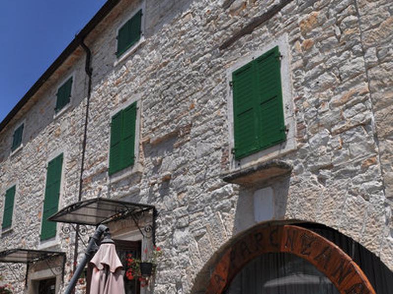 14DFD9A24610CCA17DC56C495B4C01E2