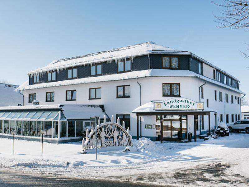 2E1B7D3578DBE954E3AB94CE9E7BB058