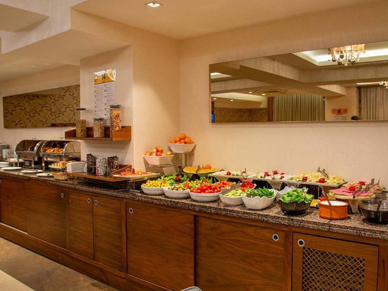 13CB58089DD2025BF028F53F51849B1A