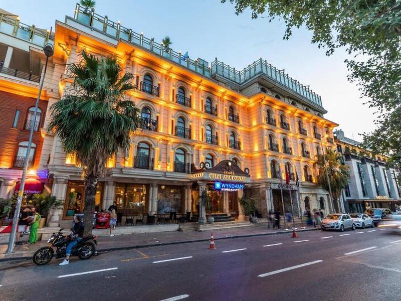 BB7012F727E4E5A90FC4B9511D2757DE