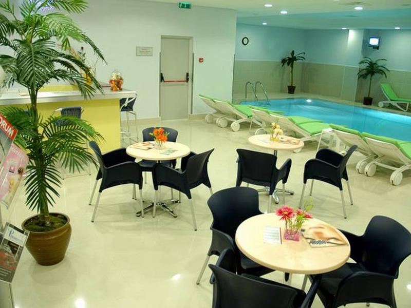 6C09C9F4F767C94CB1CBBA0587C7A7EE