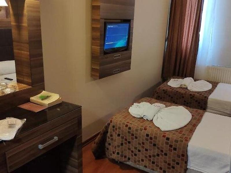 E2BD8BA482660FC736C9C038C1F8CE56