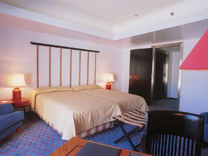 8EF9C5C39ABF962A0B3DA8D6117192F4