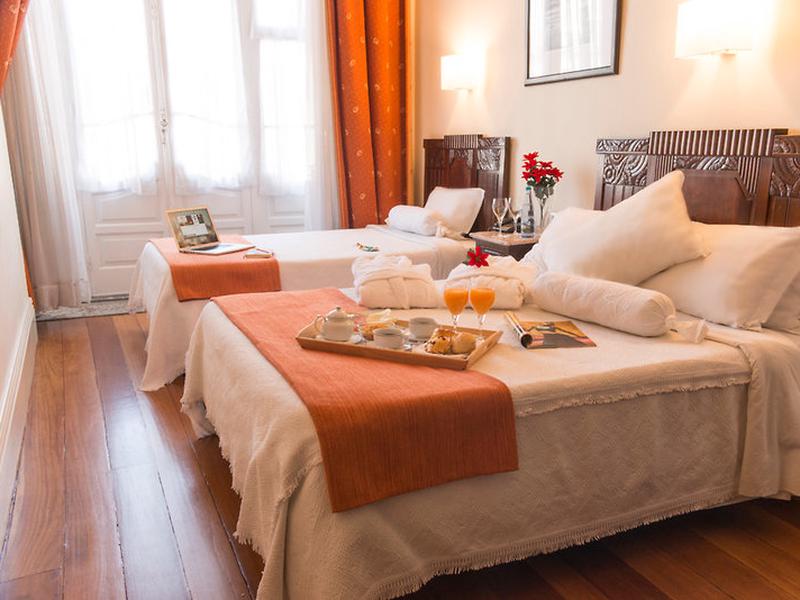 E6A21AF6409522D3C6C3CE01E5B7B465