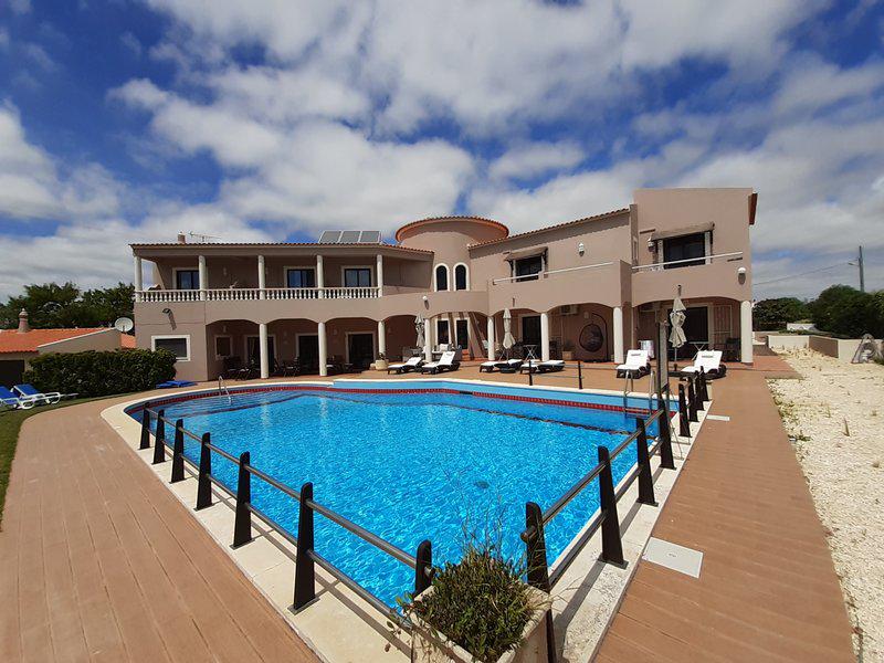 760355B89EA1B9662A65B2F3B66AC411