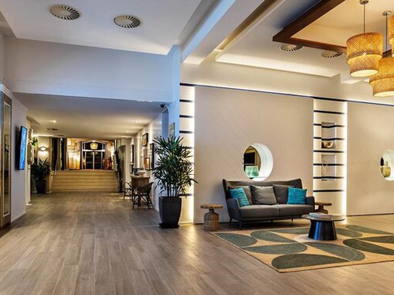 58063711A9B6F57C359621ADC28B1CB4