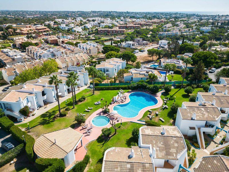 259070FF5B351884C84DE27E67D5357D