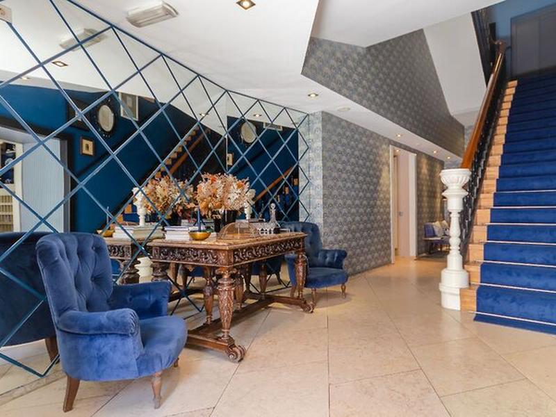 D150DB808DCFB7DC217608D9BABDA601