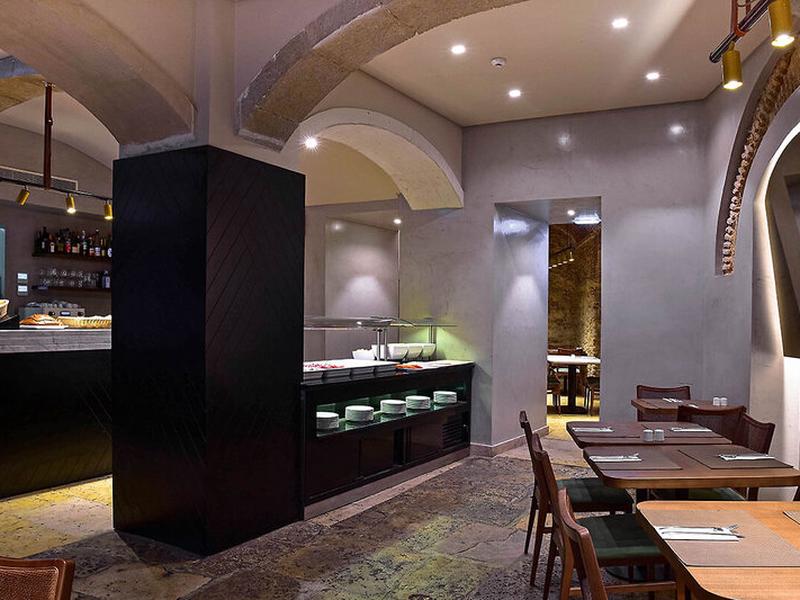 2FB19F2D87D3AB3DB189B49D7E245EA4