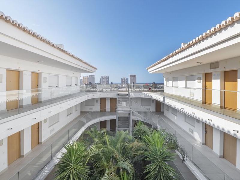 124C06998A9EF8F32BC268F6176069EB