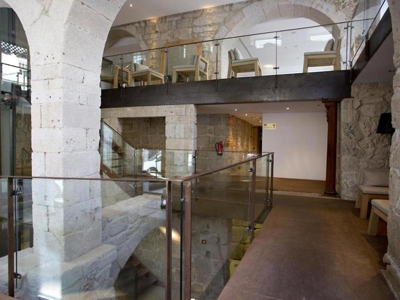 F6B2603755EC8618A333F0020A937825