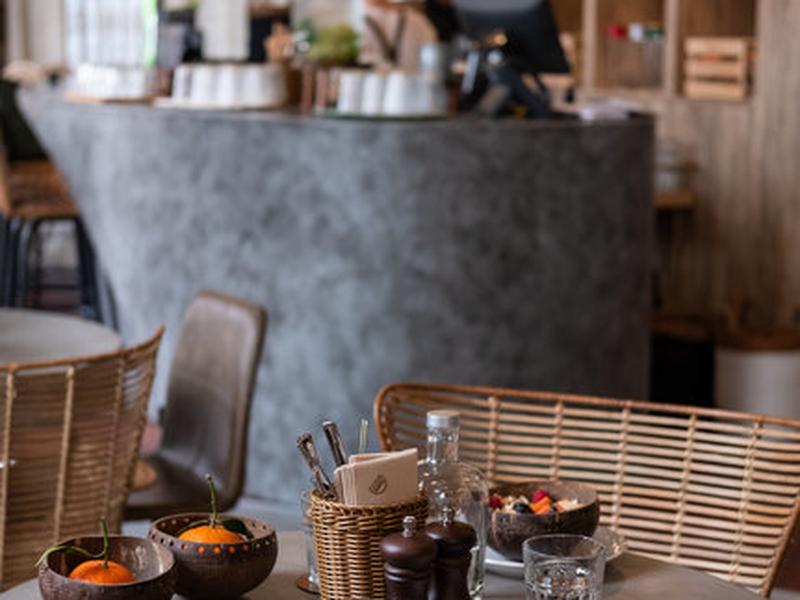 984EB5671A0DC7C6B5C7024DC9C67337