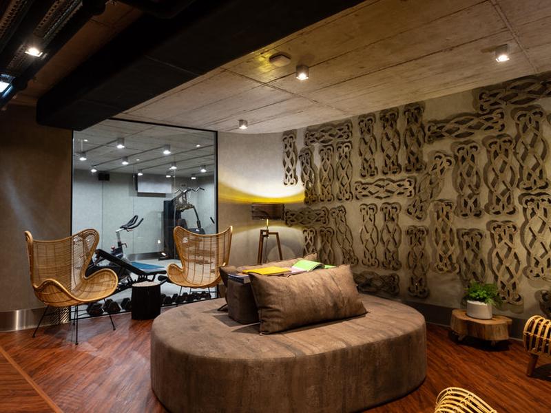 2AB6377BB4F6DD32999D209D2BFC569E