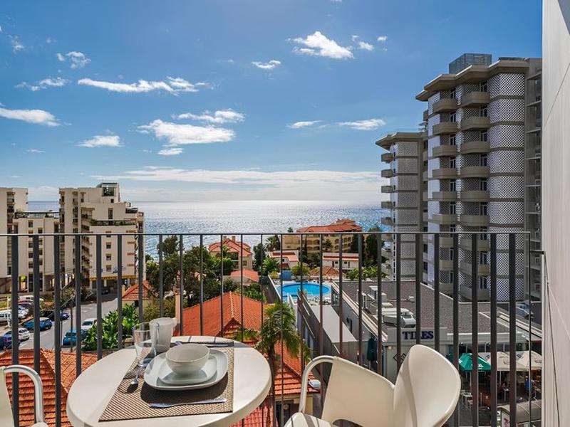 1159F631A3E01C851136BF5079D00F9C