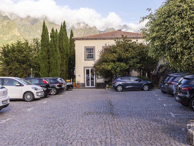 F6C2794DDD81B0C2A24551EE77840B5E