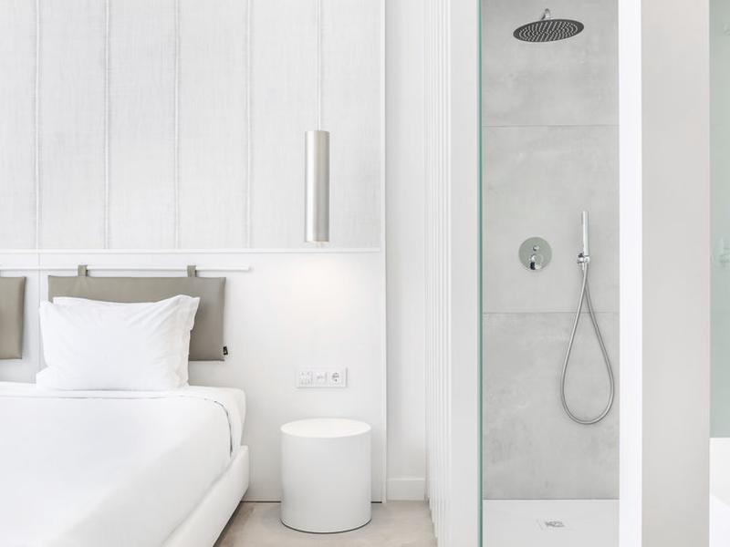 1806401EE63C3B41DFF71EBFCEA041E6