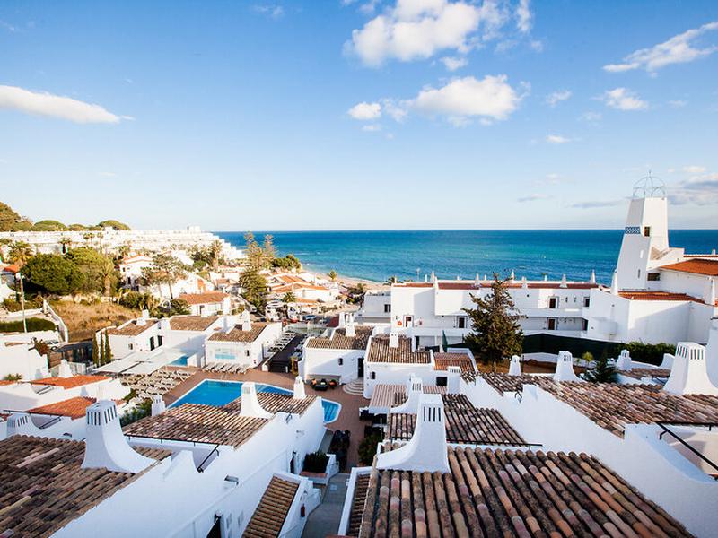 A3566ACB6D8210DC894C9C60A12B4EBE