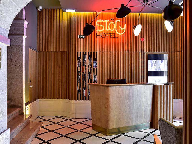 36C462DC17A4F4FF4A87EBCAF84FB012