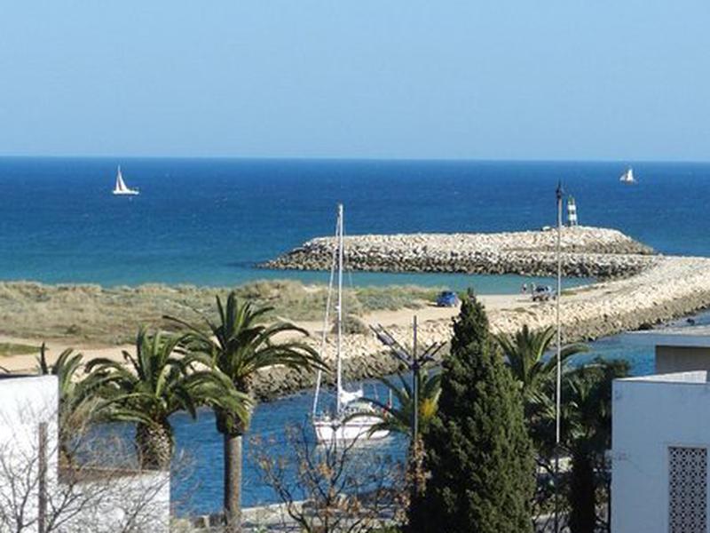 D82976F61AD8515E1487217C2A7C16D7