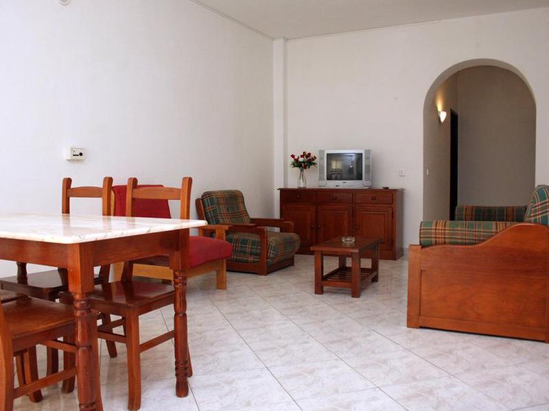 96BE17BB45B5228CA6B55D6F84830A97