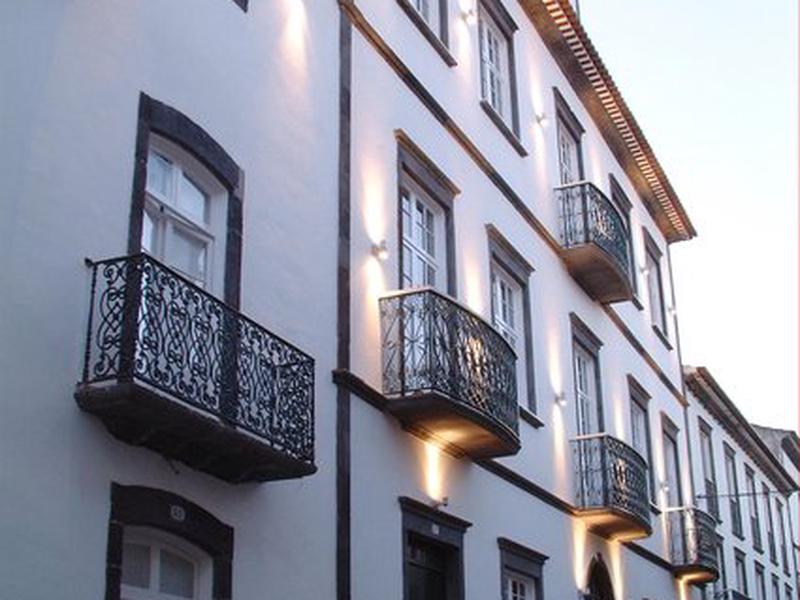 26ED1756C03BD8AD667991BCCE84ED75