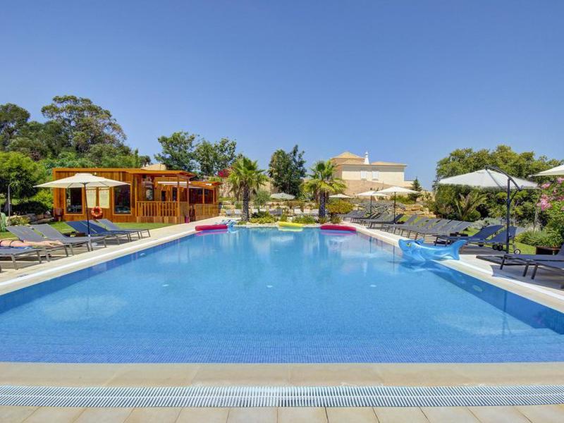 8426E8761D47B22575DB61C5E1A31D4B