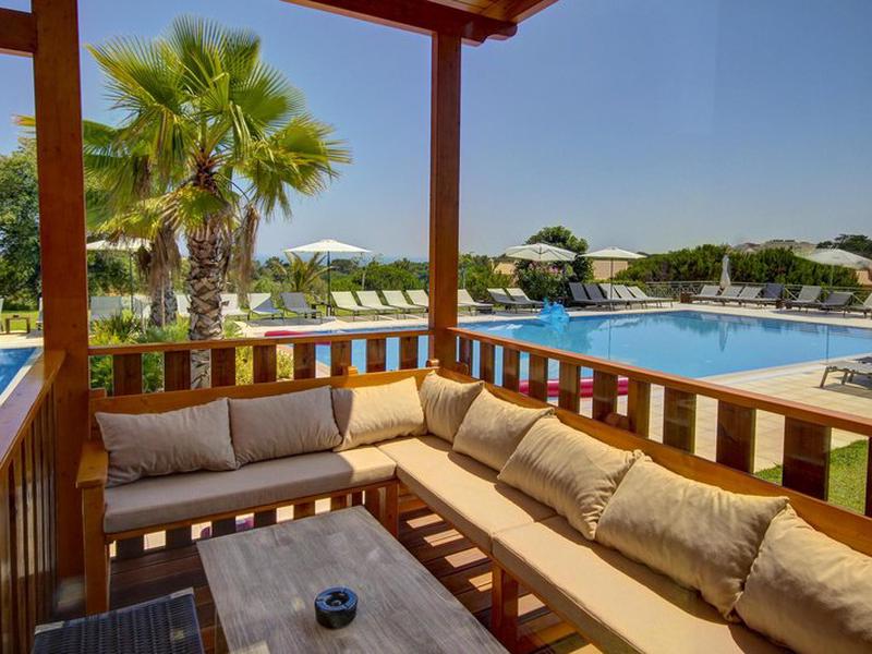 C1EA7C13C8F8FEB39A95BEE4CBA00B2F