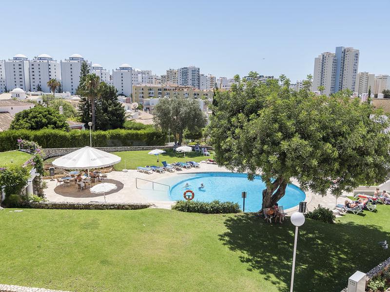 81E696E178598E16718D789A617B2BFE