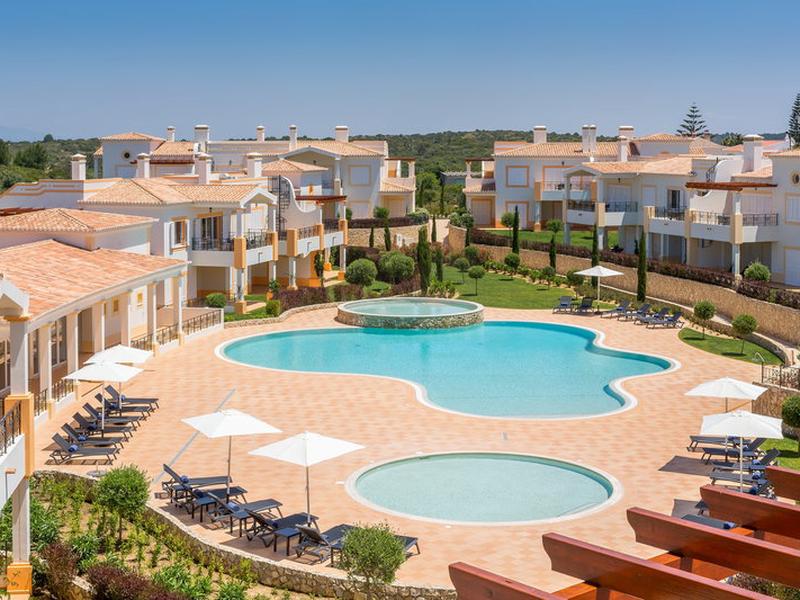 DA1EA521F36890EEE9FF5F214C055FFF