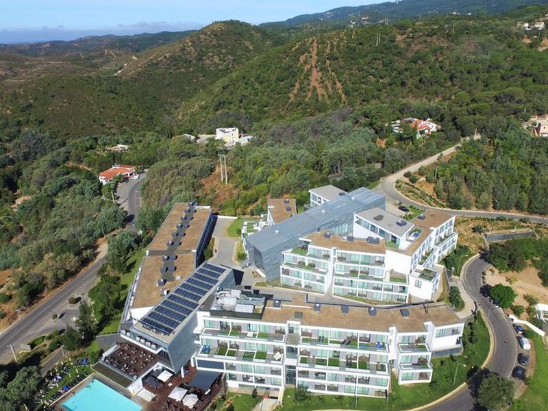 D25ABE5CA5444F3BBED0C870FE6A5500