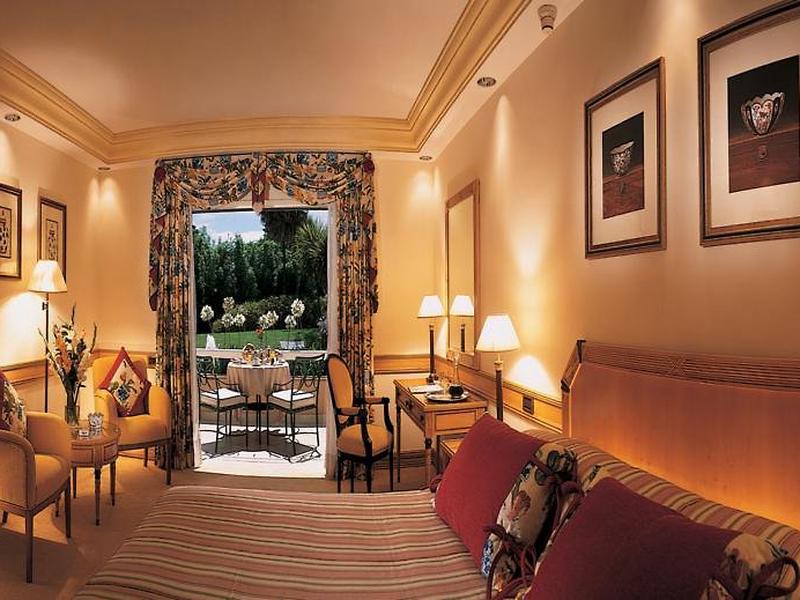 BCD28871613073857AA5B1967993B882